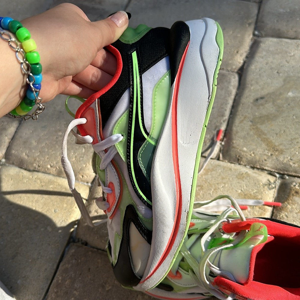 Puma Sneaker (RS-Curve) - Picture 7 of 8